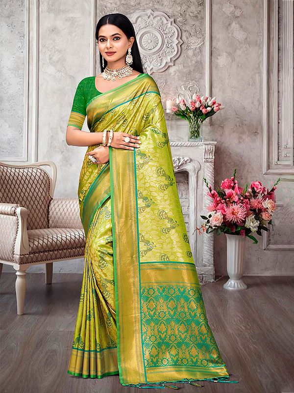 Peacock Design Kanjivaram Silk Saree  With Blouse And Tassles Pallu For Lady