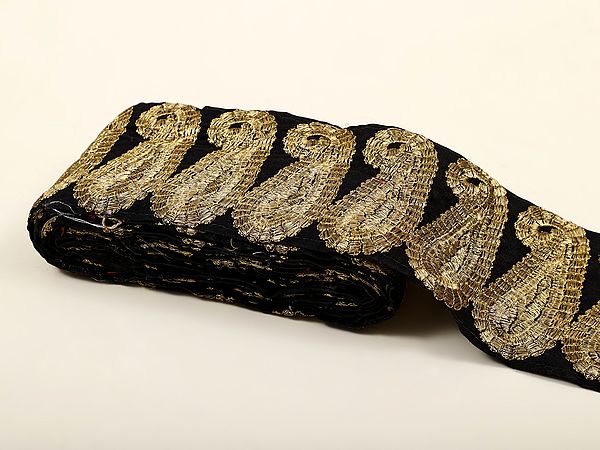 Caviar-Black Zari-Embroidered Paisleys Velvet Border