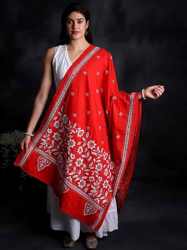 Tussar Silk Dupatta with Floral Kantha Embroidery