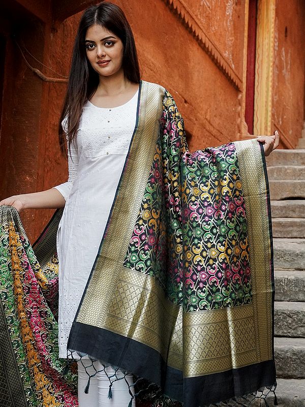 Brocaded Banarasi Dupatta