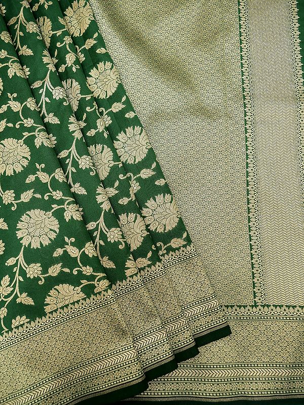 Verdant-Green Silk Floral Jaal Pattern Banarasi Saree with Contrast Broad Border
