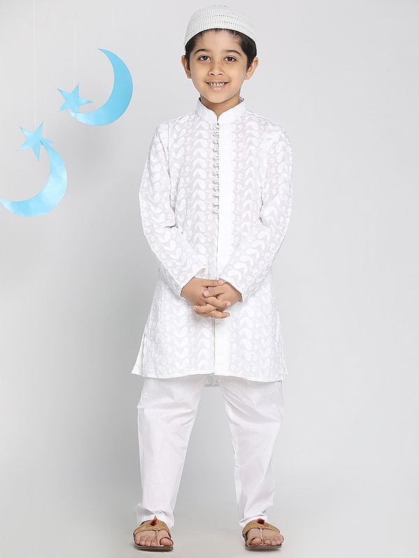 White Pure Cotton Mango Motif Kurta And Cotton Blend Pajama With Prayer Cap