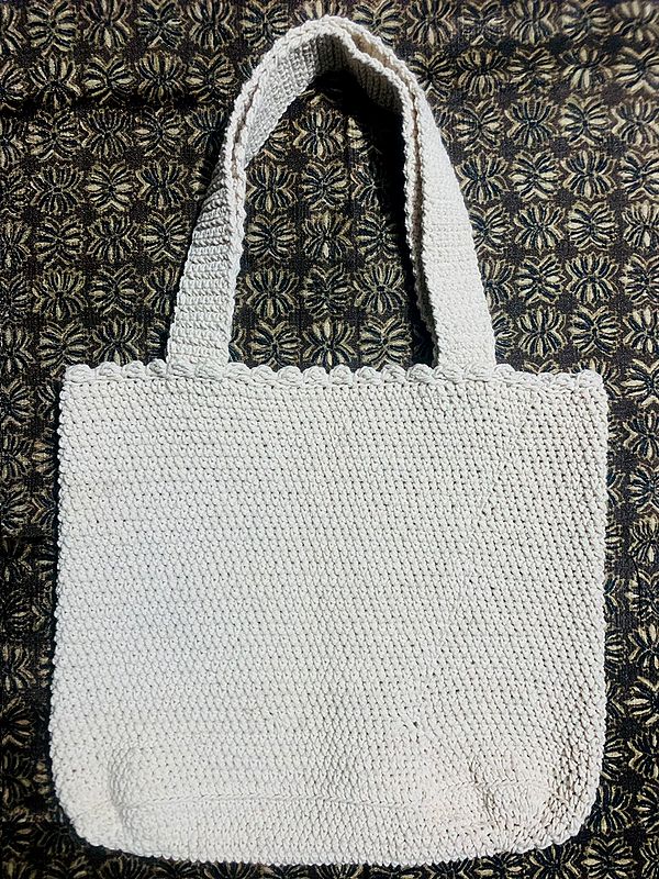 White Cotton Macrame Thread Handbag
