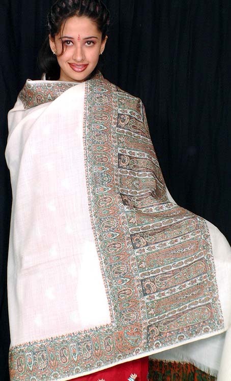Cream Colored Maharani Shawl