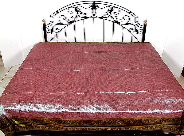 Double-Shaded Banarasi Quiltable Bedcover with Tanchoi Weave