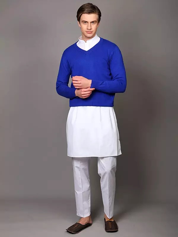 Dazzling-Blue V-Neck Cashmere Pullover Sweater