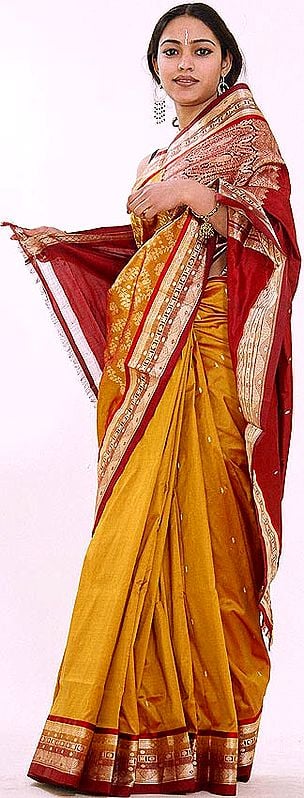 Golden Kanjivaram Silk Sari with Maroon Pallau and Golden Zari