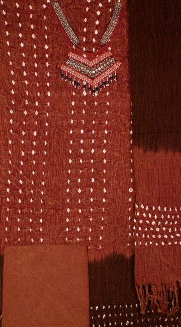 Gujarati Tie and Dye Bandhini Suit with Mirror Work