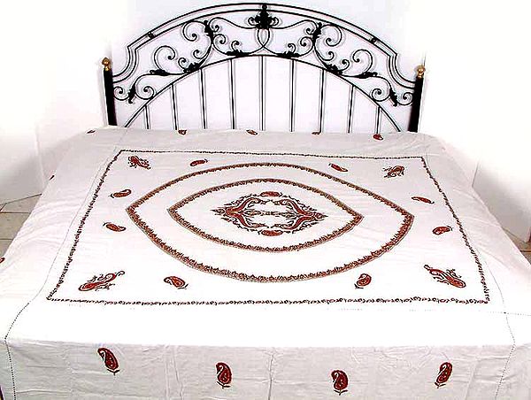 Off-White Hand-Embroidered Kashmiri Bedspread