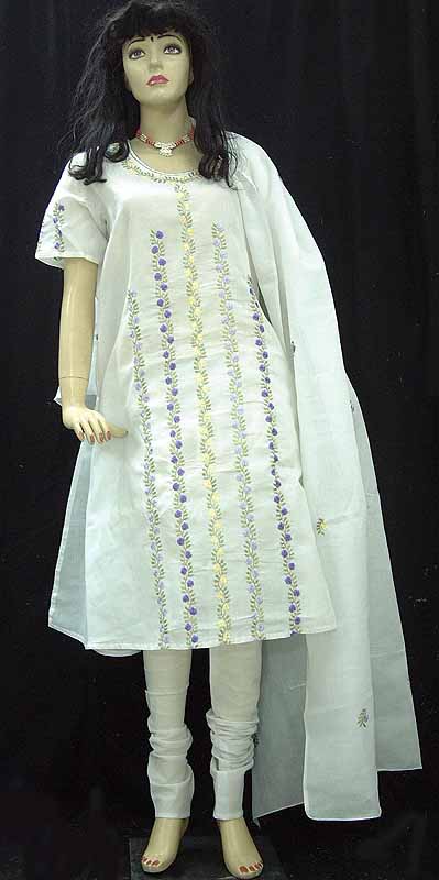 White Churidar Kurta With Floral Embroidery