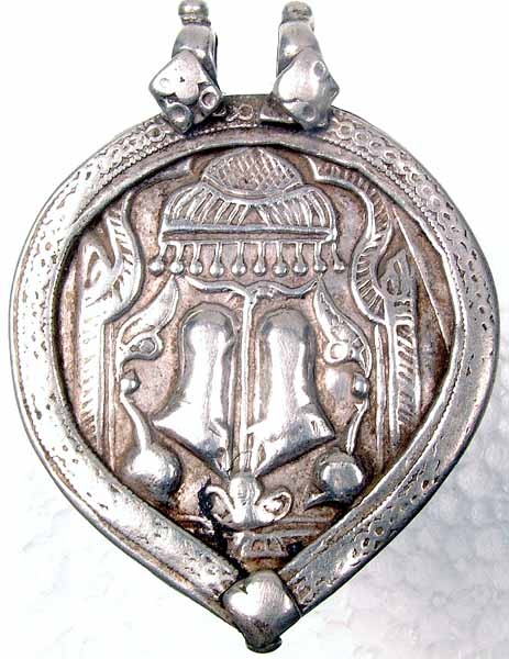 Antiquated Vishnu-Pada Amulet