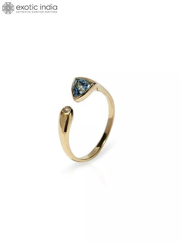 Stylish Faceted Blue Topaz Gemstone Ring